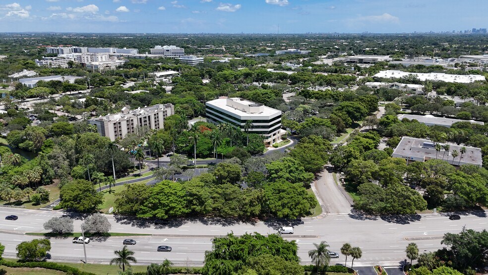 150 S Pine Island Rd, Plantation, FL à louer - Aérien – Image 2 sur 4