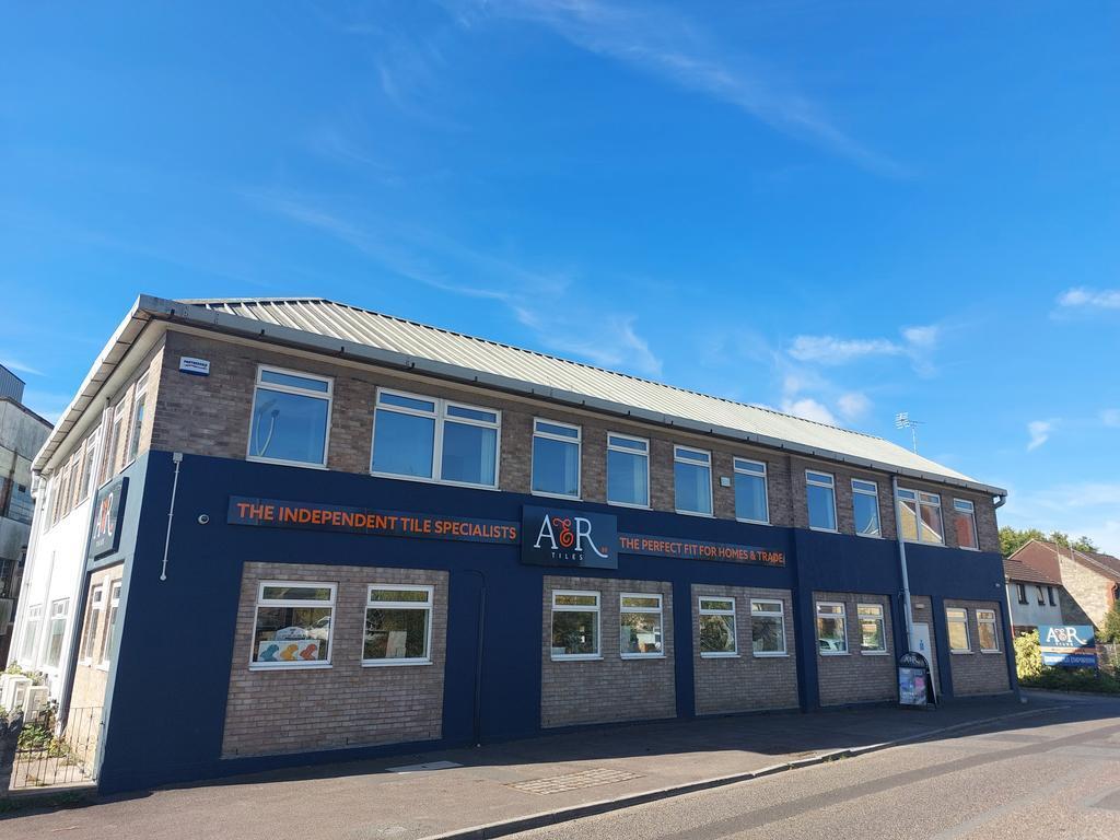 Station Rd, Wincanton à louer Photo de l’immeuble– Image 1 sur 11