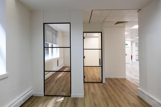 16-18 Albert Sq, Manchester à louer Photo intérieure– Image 2 sur 5