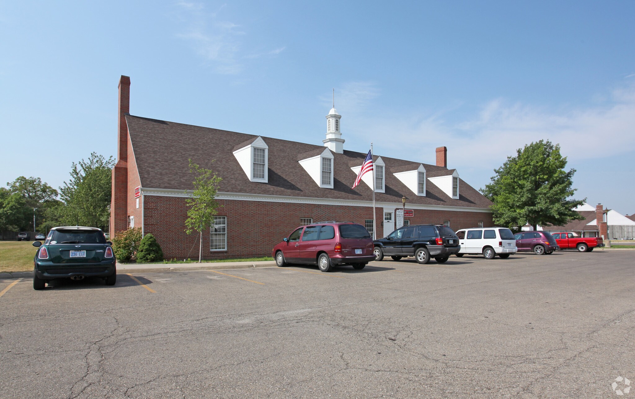 1119 SW Gage Blvd, Topeka, KS à louer Photo principale– Image 1 sur 10