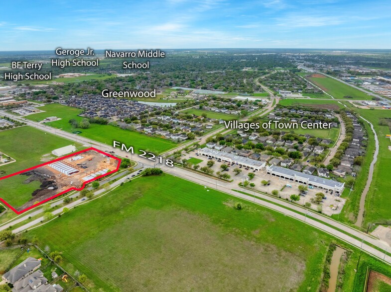 1821 BF Terry Blvd, Rosenberg, TX à louer - Photo de l’immeuble – Image 3 sur 9
