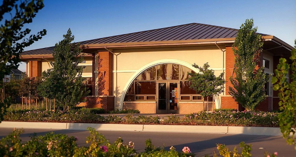 585 Wickland Crossing Way, Mountain House, CA à louer - Photo de l’immeuble – Image 3 sur 4