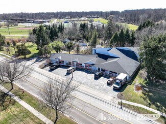 Plus de détails pour 10414 Ravenna Rd, Twinsburg, OH - Local commercial à vendre