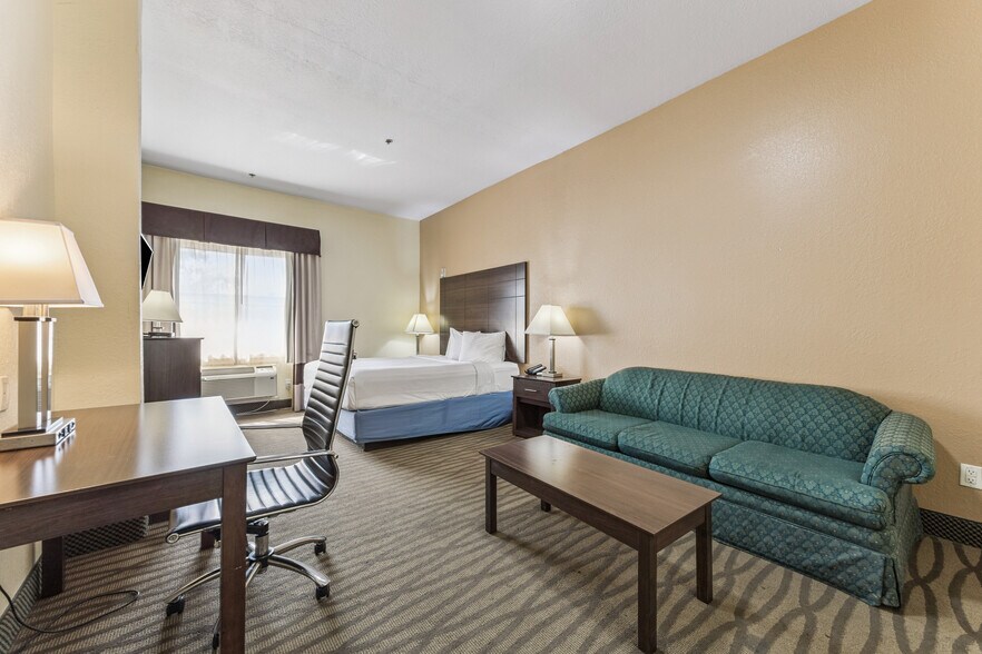 2601 Spencer Hwy, Pasadena, TX à vendre - Photo de l’immeuble – Image 3 sur 10