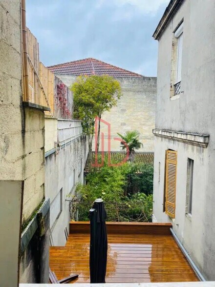 Bureau dans Bordeaux à louer - Photo de l’immeuble – Image 2 sur 7