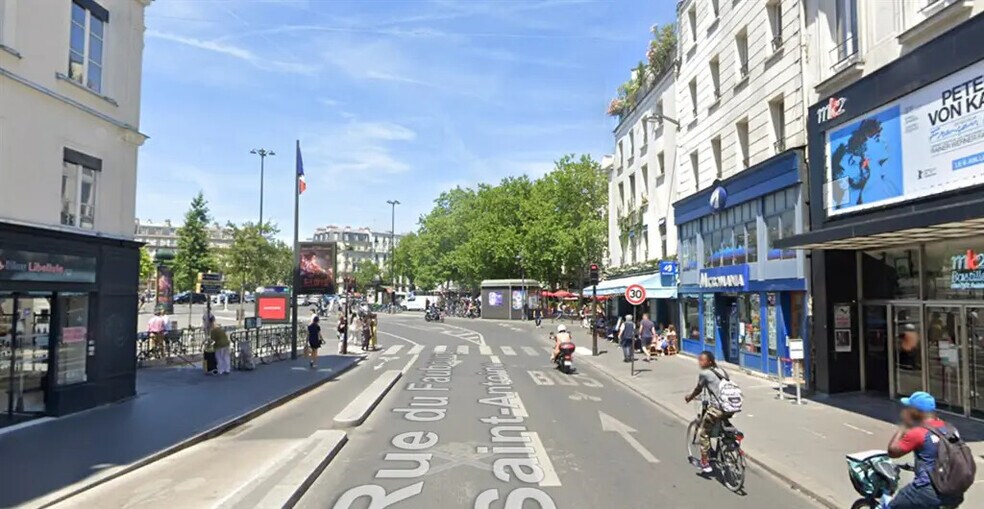 Local commercial dans Paris à louer - Photo de l’immeuble – Image 1 sur 3