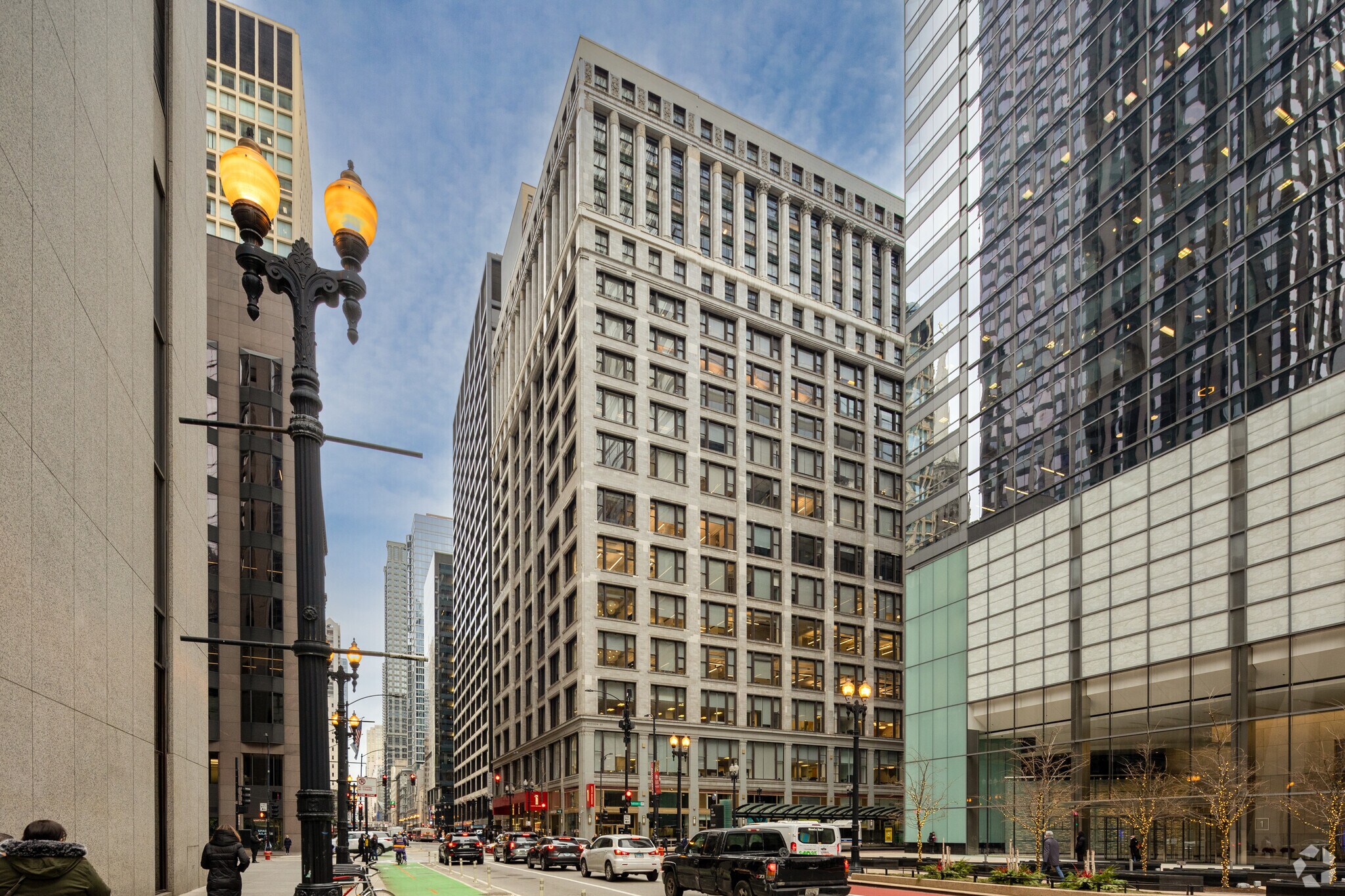 1 N Dearborn St, Chicago, IL à louer Photo de l’immeuble– Image 1 sur 6