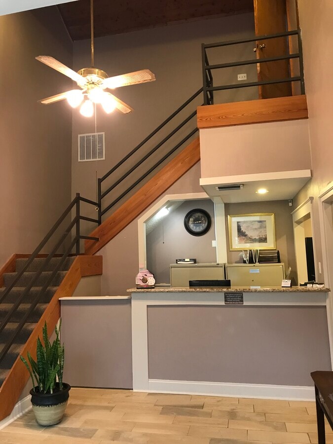 5001 Highway 190 East Service Rd, Covington, LA 70433 - Lot B-4 - - Photo intérieure - Image 1 of 7