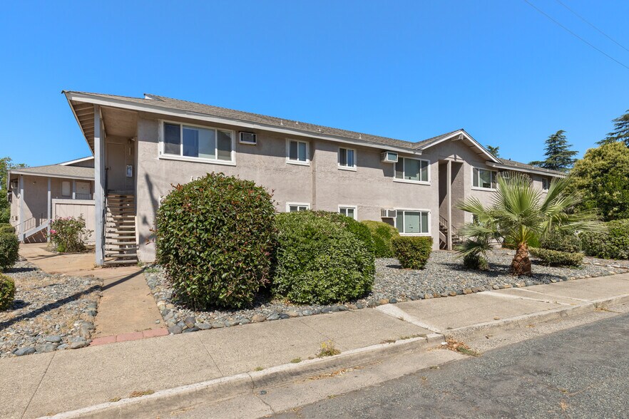 1150 Pine St, Oroville, CA à vendre - Photo de l’immeuble – Image 3 sur 27