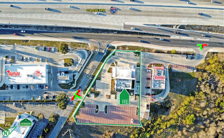 310 S Interstate 35, San Marcos, TX à louer - Photo de l’immeuble – Image 2 sur 8