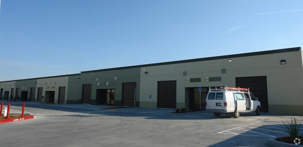 7311 Galilee Way, Roseville, CA à louer - Photo principale – Image 3 sur 4