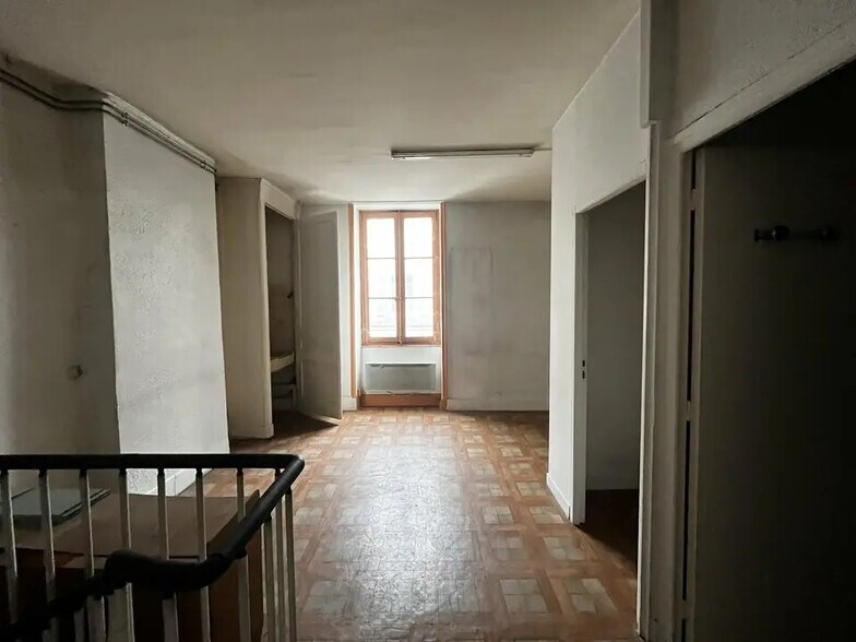 Local commercial dans Villefranche-sur-Saône à louer - Photo intérieure – Image 3 sur 3