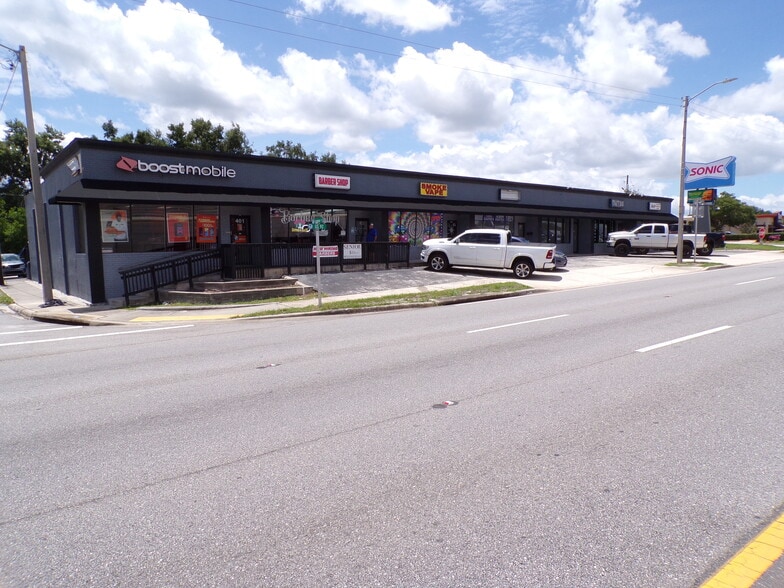 403 Magnolia Ave, Auburndale, FL à louer - Photo de l’immeuble – Image 1 sur 5