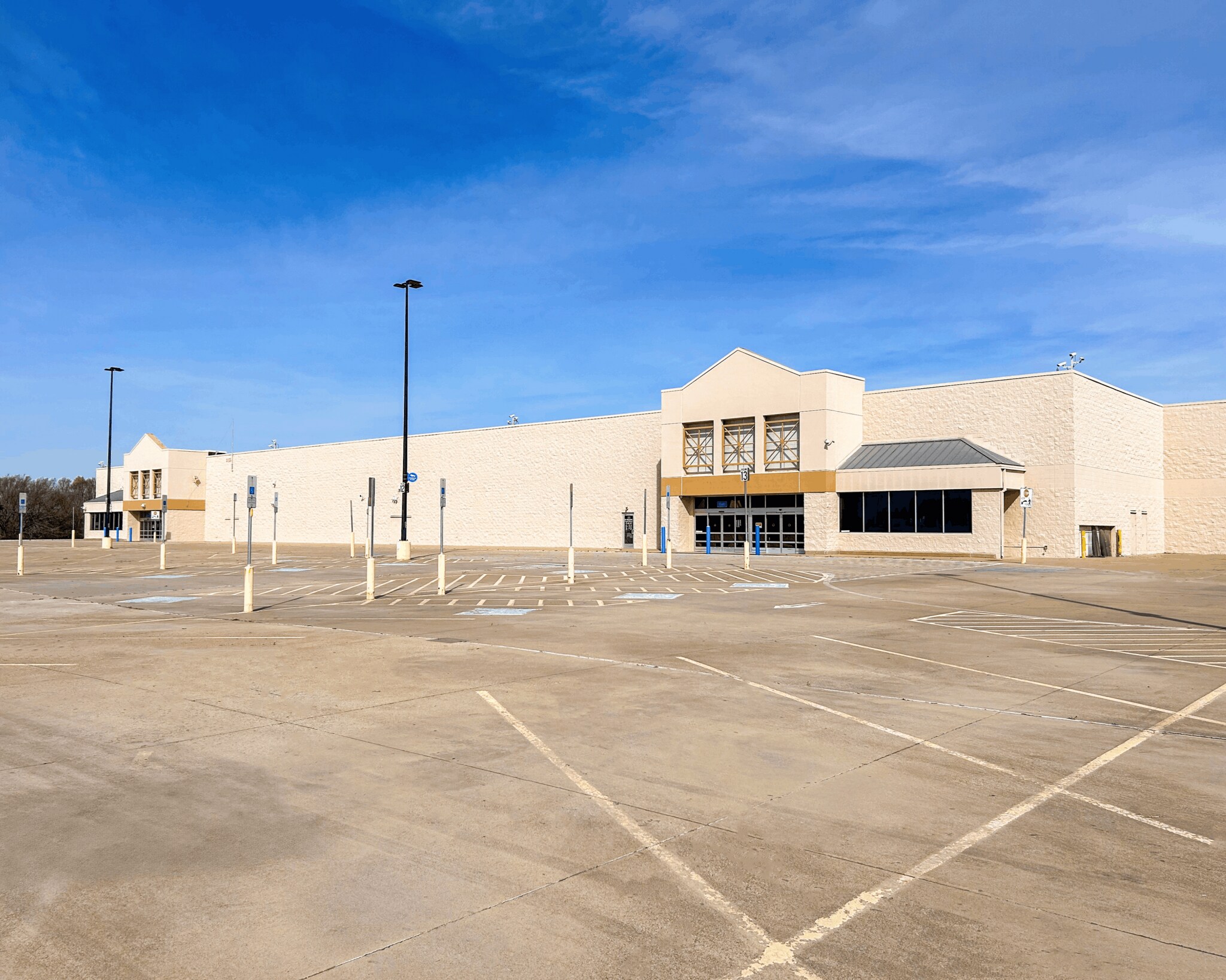 3155 W Wheatland Rd, Dallas, TX à vendre Photo principale– Image 1 sur 6