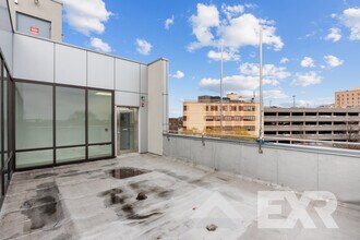 41-12 77th St, Elmhurst, NY à louer Photo intérieure– Image 1 sur 7