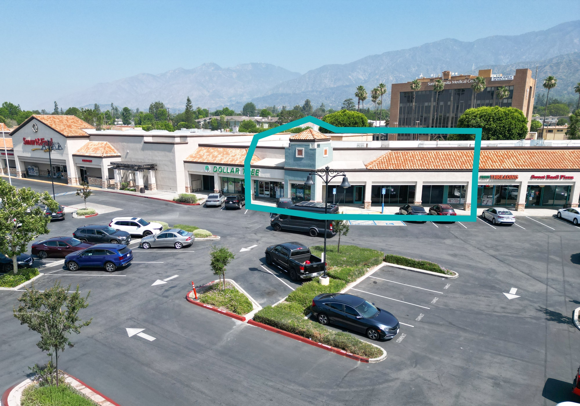 1155-1245 Huntington Dr, Duarte, CA à louer Photo intérieure– Image 1 sur 8