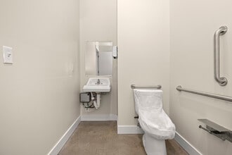 3462 Greenfield rd, Berkley, MI à louer Photo intérieure– Image 2 sur 28