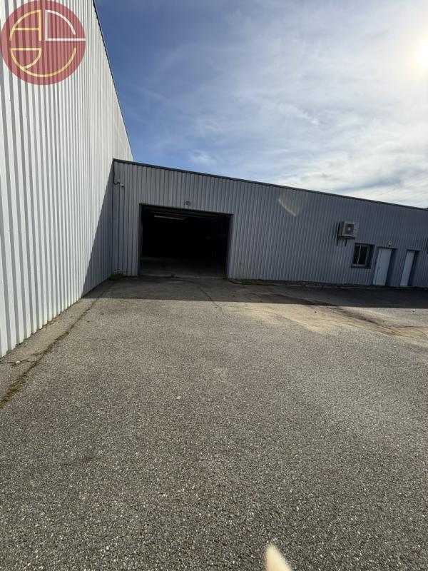 Industriel/Logistique dans Beaupuy à louer Photo de l’immeuble– Image 1 sur 9