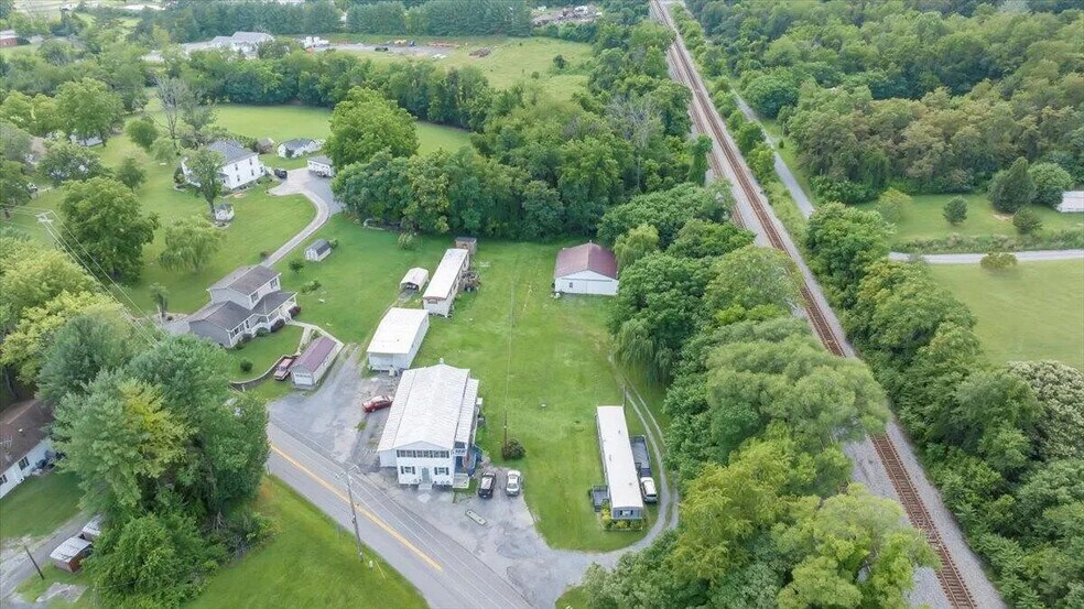 1332-1350 Goose Creek Valley Rd, Montvale, VA à vendre - Photo de l’immeuble – Image 2 sur 20