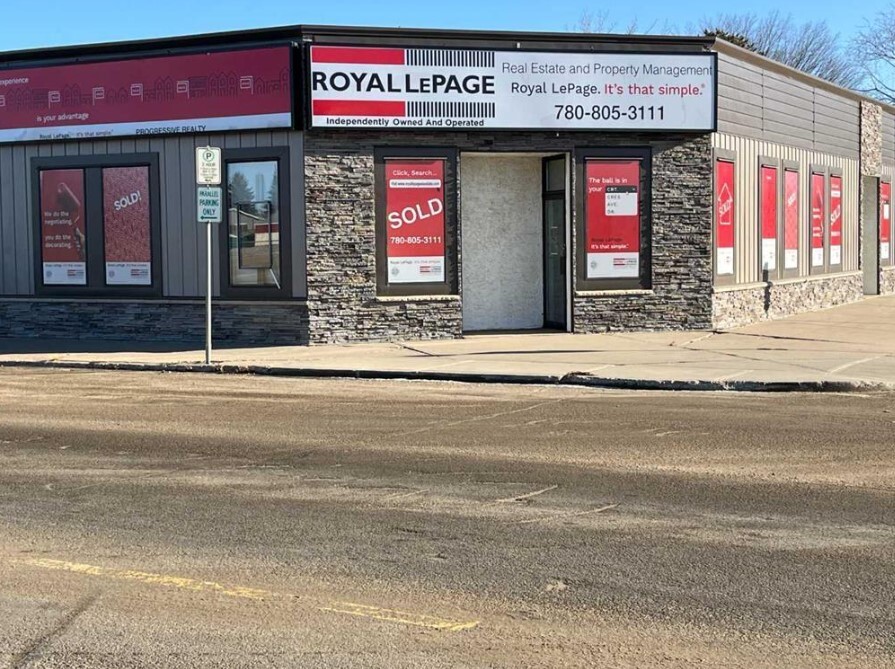 401 Main street Northeast, Slave Lake, AB à louer Photo de l’immeuble– Image 1 sur 8