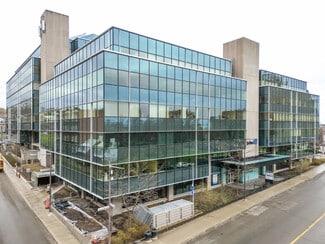 Plus de détails pour 425-475 Rue Jacques-Parizeau, Québec, QC - Local commercial à louer