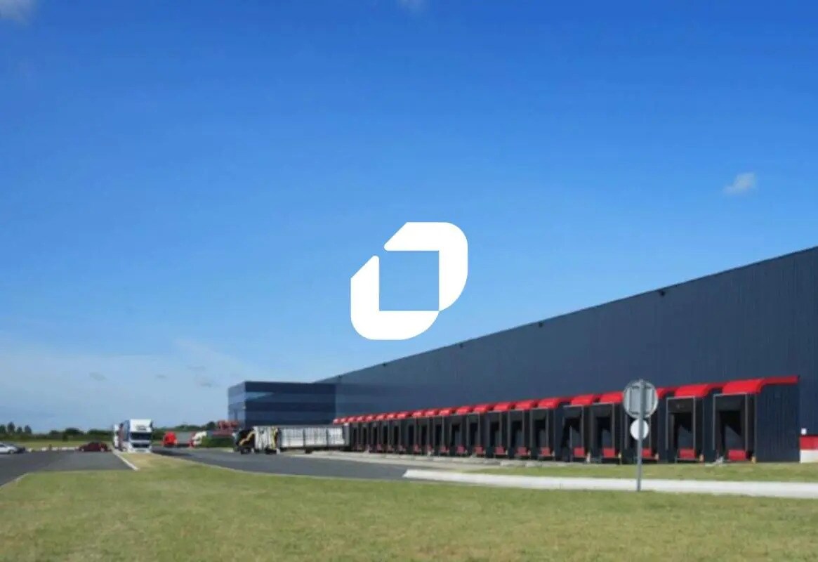 Industriel/Logistique dans Meung-sur-Loire à louer Photo de l’immeuble– Image 1 sur 6