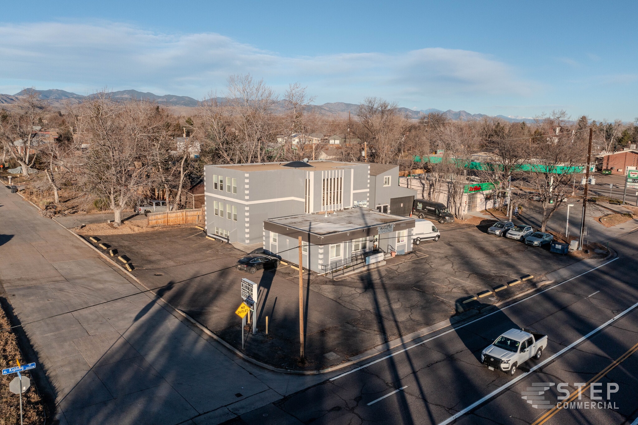 1901 Kipling St, Lakewood, CO à vendre Photo principale– Image 1 sur 51