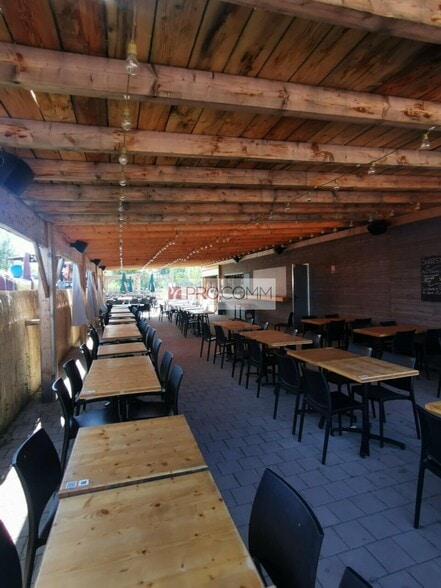 Services hôteliers dans Thionville à vendre - Photo de l’immeuble – Image 1 sur 2