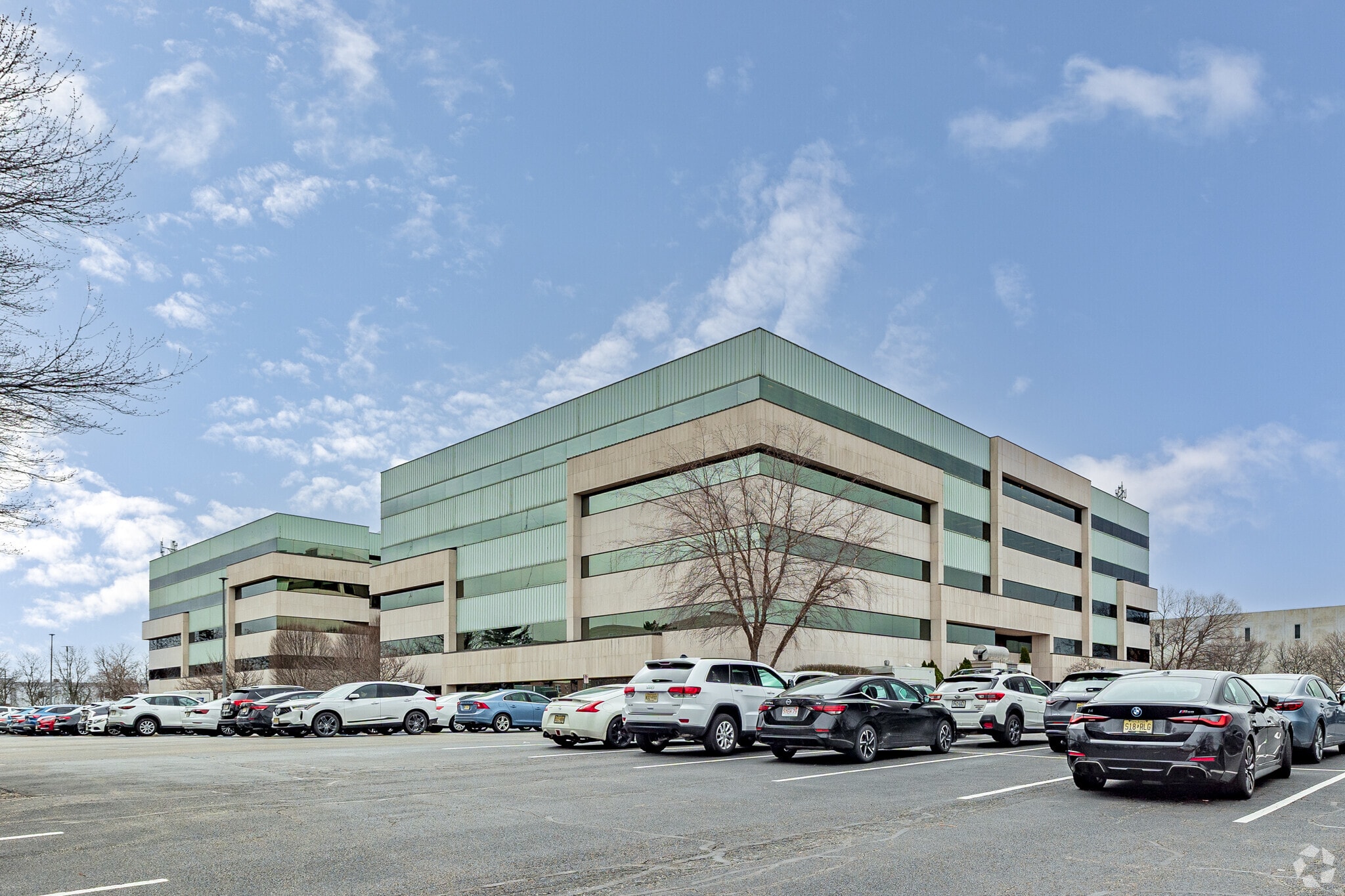 125 Chubb Ave, Lyndhurst, NJ à louer Photo principale– Image 1 sur 20