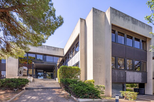 Plus de détails pour Bureau à louer