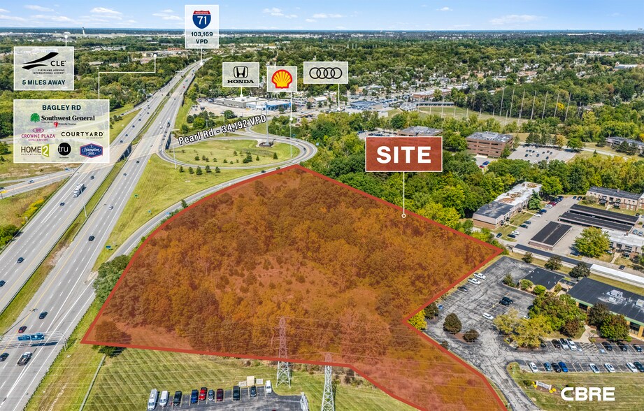 7823 Freeway Cir, Middleburg Heights, OH à vendre - Aérien – Image 2 sur 3