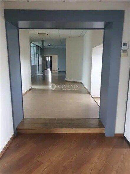 Bureau dans Vandoeuvre-les-Nancy à louer - Photo de l’immeuble – Image 3 sur 9