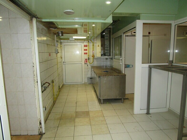 Local commercial dans Chalon-sur-Saône à vendre - Photo intérieure – Image 3 sur 6