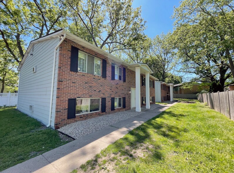 112 N Hazelton St, Flushing, MI à vendre - Photo de l’immeuble – Image 2 sur 31