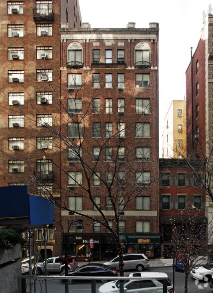 114 E 40th St, New York, NY à louer - Photo de l’immeuble – Image 3 sur 9
