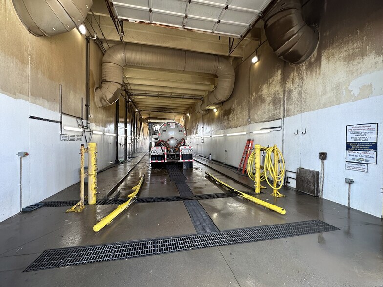 8139 61st St NW, Stanley, ND à vendre - Photo intérieure – Image 2 sur 8