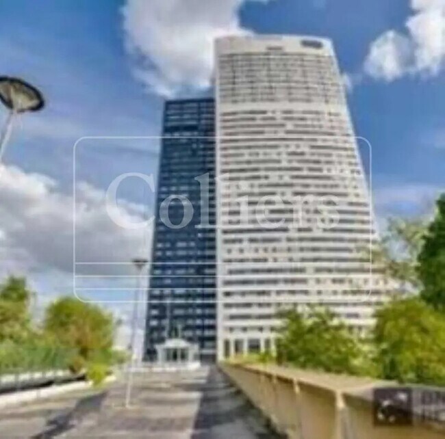 Plus de détails pour 20 Ter Rue De Bezons, Courbevoie - Logement à vendre