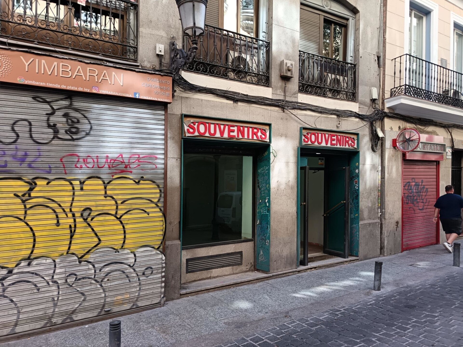 Local commercial dans Madrid, Madrid à louer Photo de l’immeuble– Image 1 sur 7