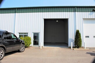 Plus de détails pour 46 Plains Rd, Essex, CT - Industriel/Logistique à louer