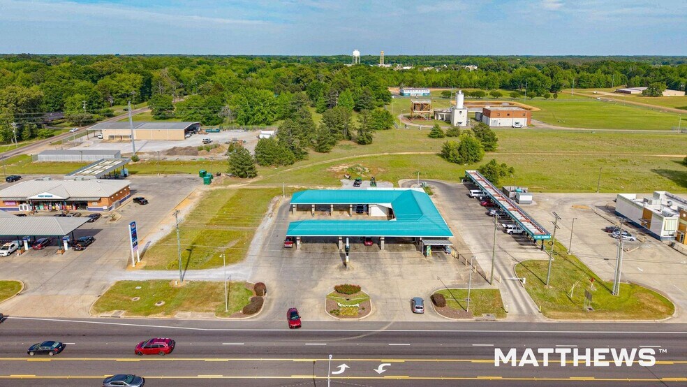 5850 Highway 45 Alt S, West Point, MS à vendre - Photo de l’immeuble – Image 2 sur 4