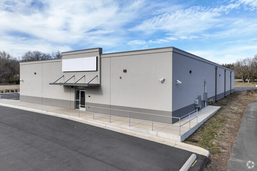 5516 Winona St, Winston-Salem, NC à vendre - Photo de l’immeuble – Image 2 sur 9