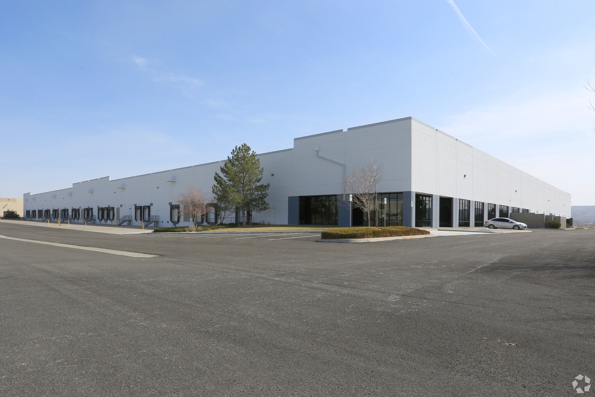 2275 E Newlands Dr, Fernley, NV à louer Photo principale– Image 1 sur 7