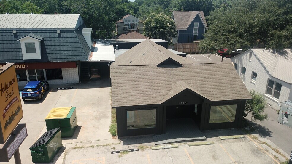 4612 Burnet Rd, Austin, TX à louer - Photo de l’immeuble – Image 3 sur 12