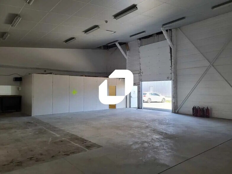 Industriel/Logistique dans Mérignac à louer - Photo de l’immeuble – Image 3 sur 7