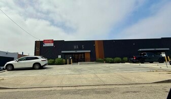 19316-19320 Londelius St, Northridge CA - immobilier d'entreprise