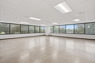 1231 Greenway Dr, Irving, TX à louer Photo intérieure– Image 1 sur 3