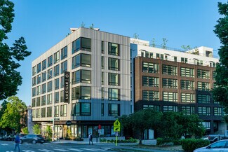 Plus de détails pour 6717 Roosevelt Way NE, Seattle, WA - Local commercial à louer