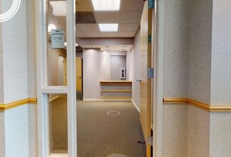 1445 N Hunt Club Rd, Gurnee, IL à louer Numérisation 3D Matterport– Image 1 sur 2