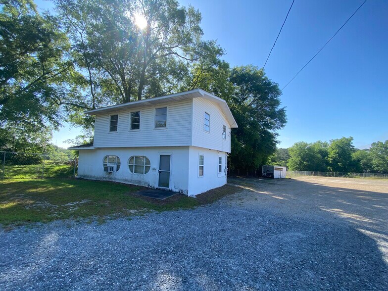 713 Crawford Ave, Enterprise, AL à louer - Photo de l’immeuble – Image 1 sur 7