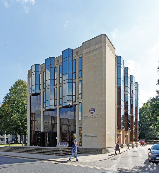 Northminster, Peterborough à vendre - Photo de l’immeuble – Image 3 sur 4